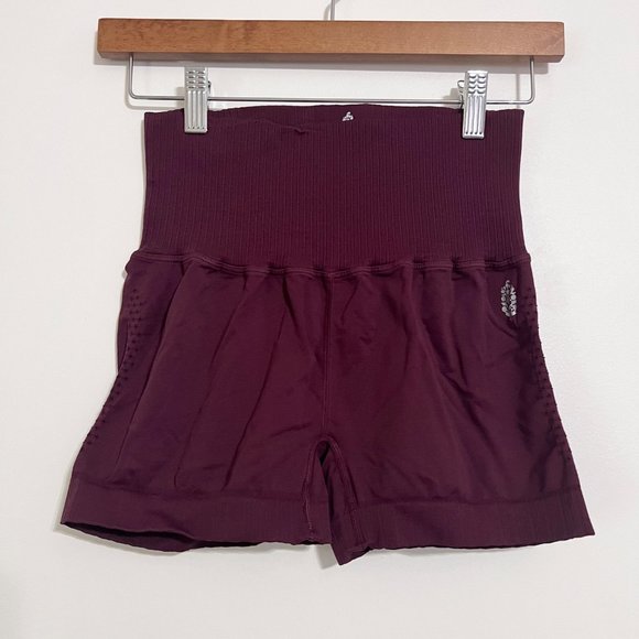 NWOT Free People Movement High Rise Good Karma Shorts in Maroon - Picture 3 of 7